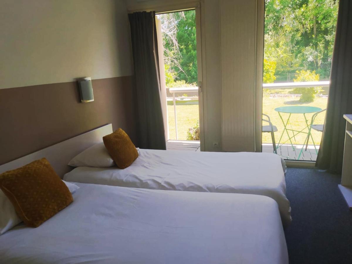 Hotel L'ile Du Saussay 3*