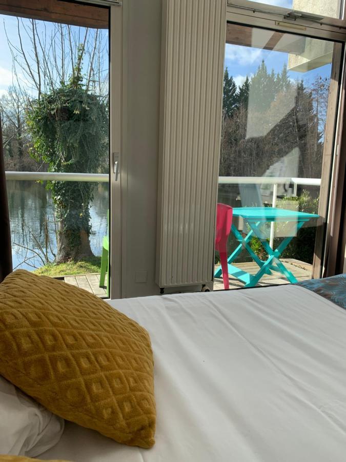 L'ile Du Saussay Hotel 3*